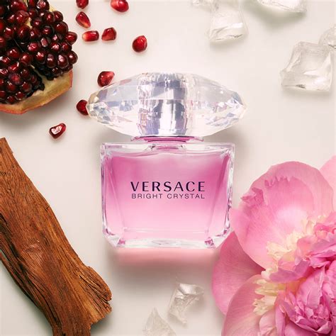 prezzo versace bright crystal|versace bright crystal perfume smell.